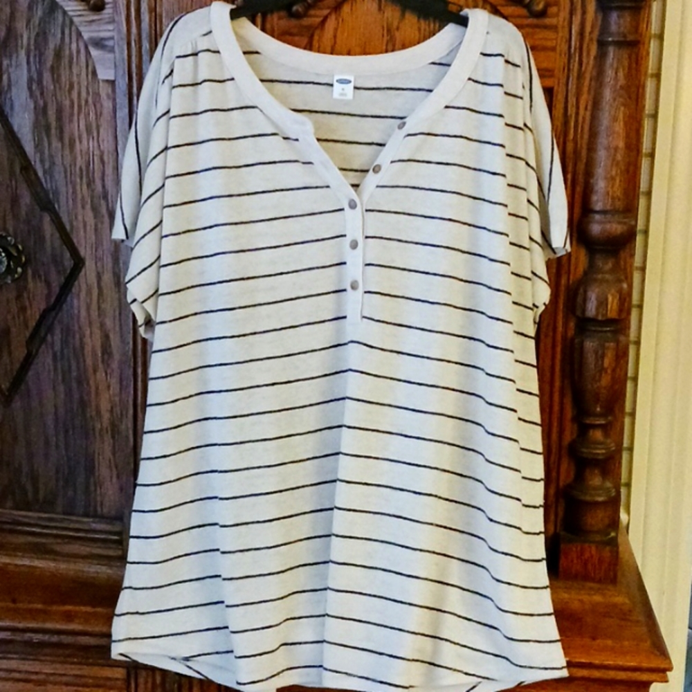 Old Navy Knit Top GUC XL